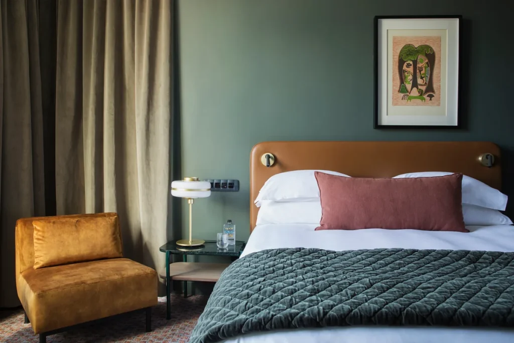 Rosebank — The Home Superior