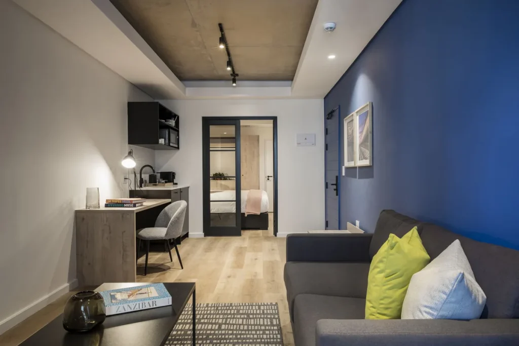 Station House — The Home Deluxe